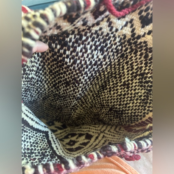 Beautiful Crossbody bag – Bohemian style like new - Picture 3 of 3